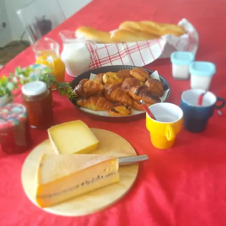 Bed & Breakfast Maison Là-bas Saint-Didier-sur-Chalaronne